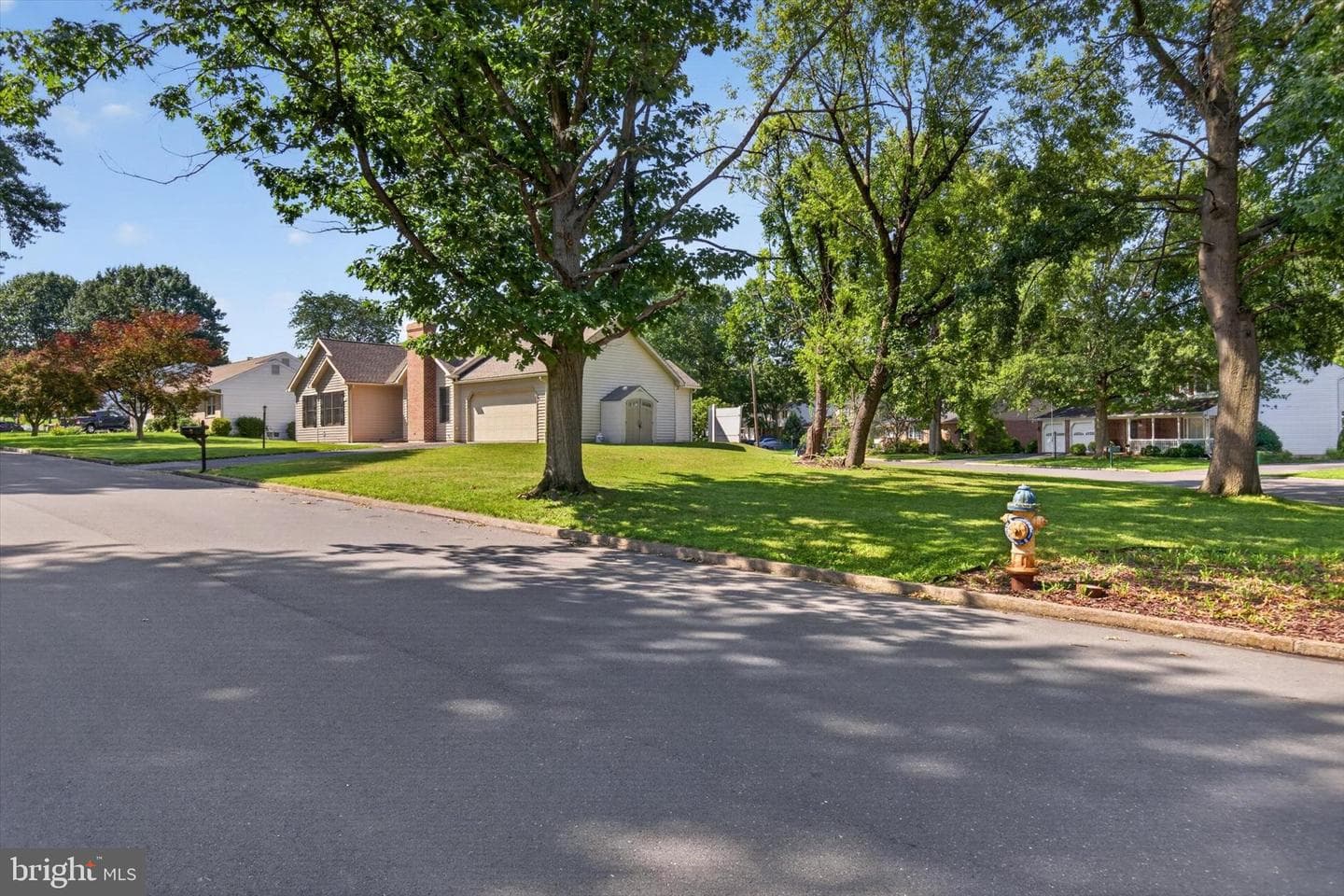 530 Fairway Drive photo 32