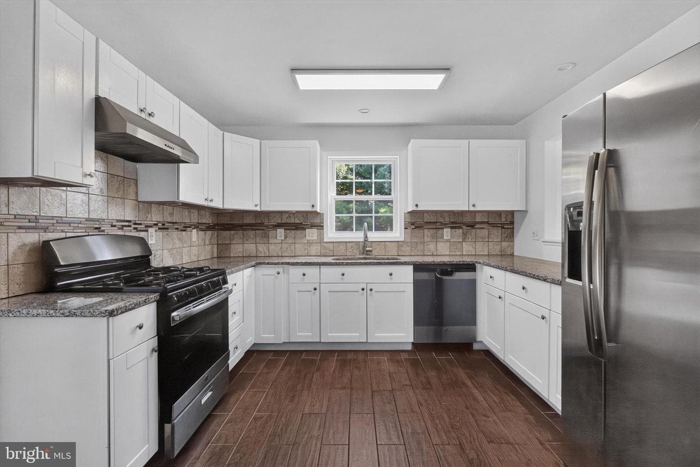 2 Raspberry Dr photo 7