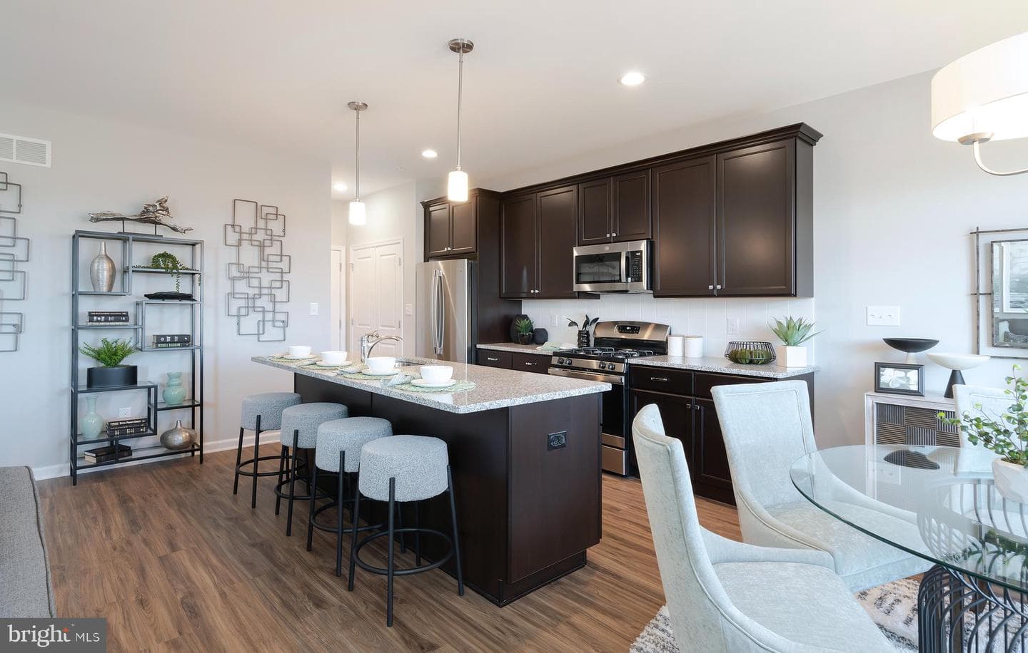 203 Vienna Boulevard #88 photo 3