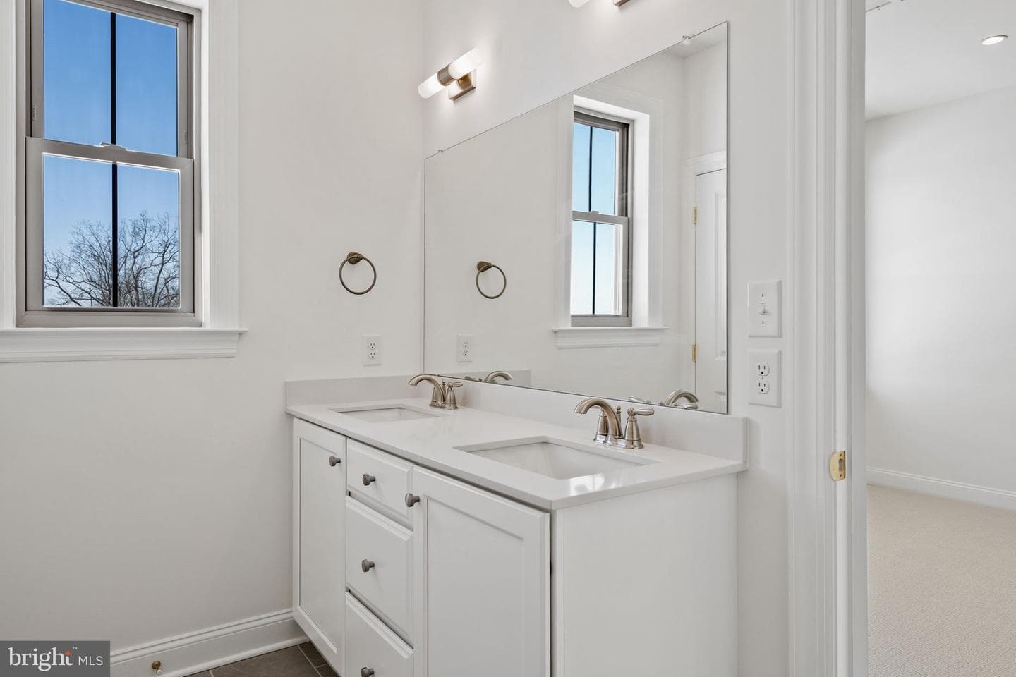 105 Lexington Manor #lot 29 photo 39