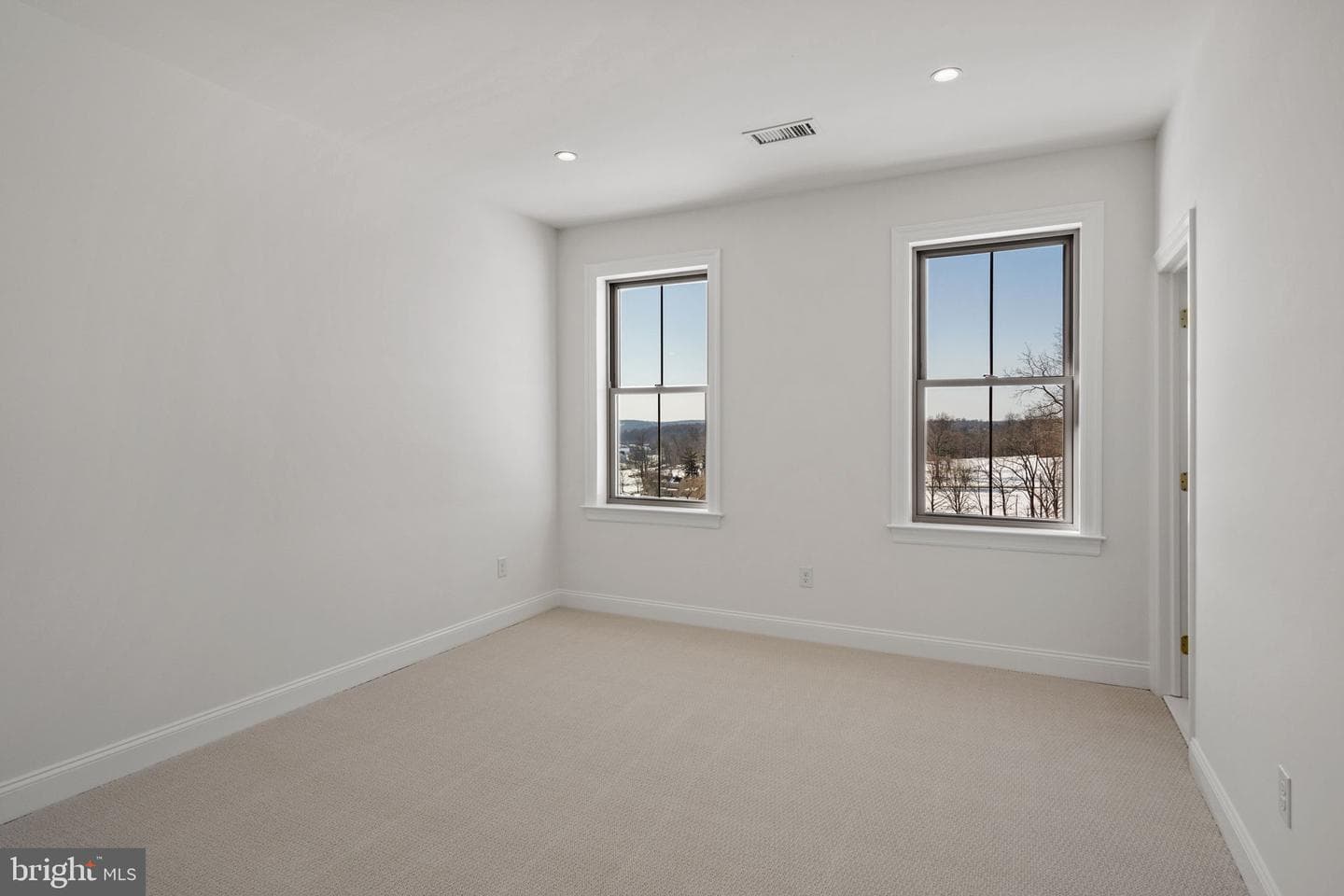 105 Lexington Manor #lot 29 photo 42