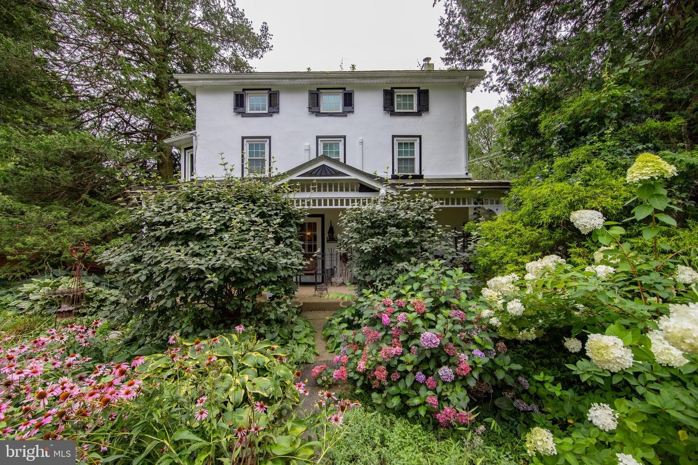 4 Seminary Road