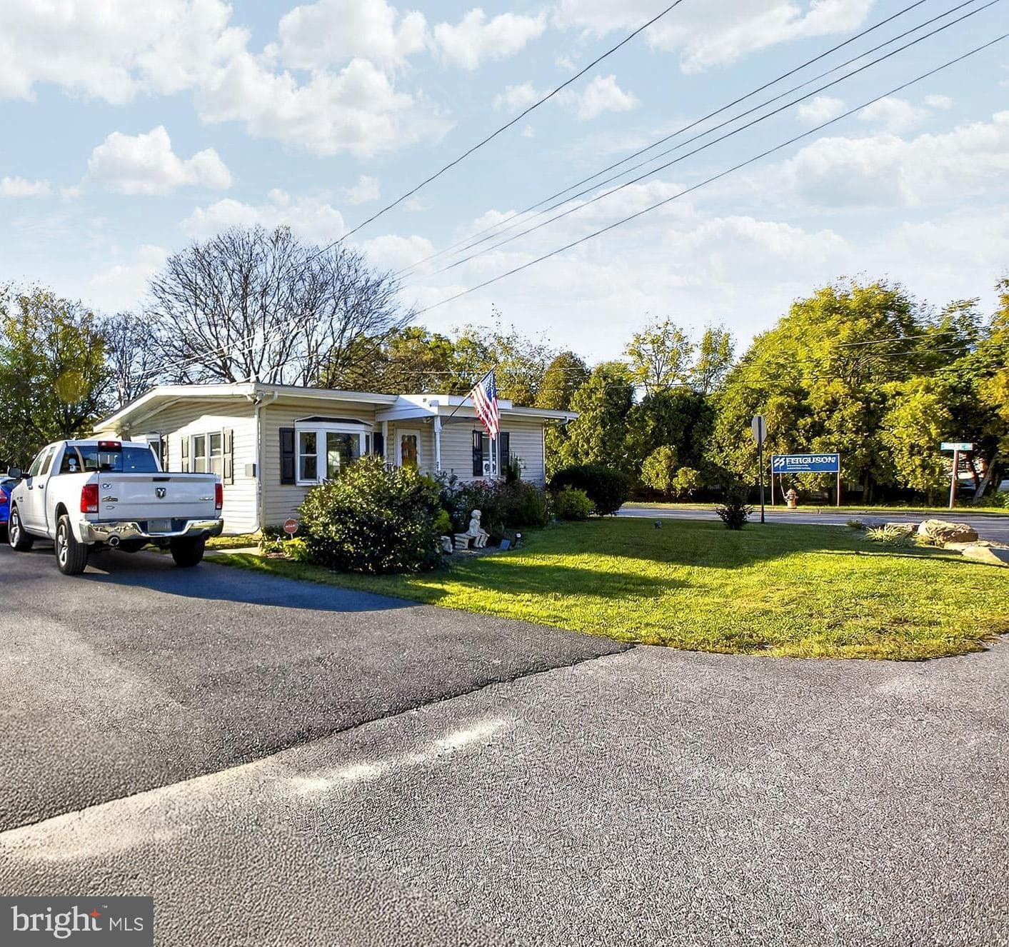 150 Seltzer Avenue photo 32