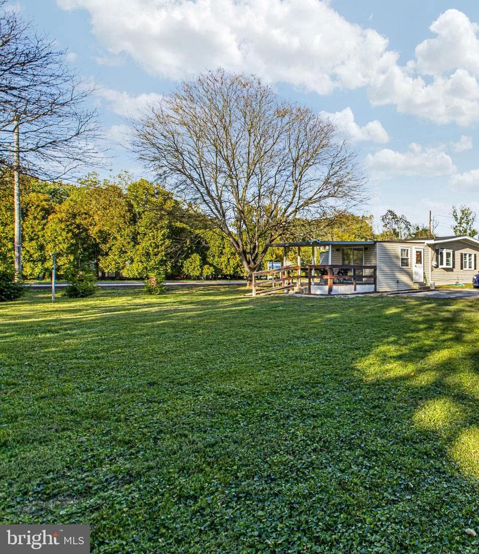 150 Seltzer Avenue photo 37
