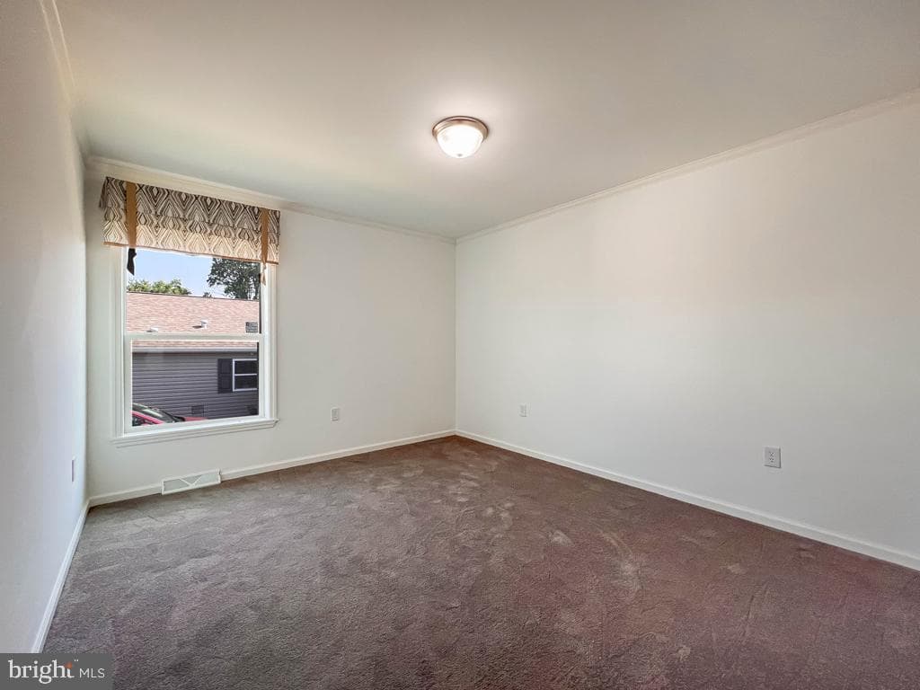 143 Minch Road photo 25
