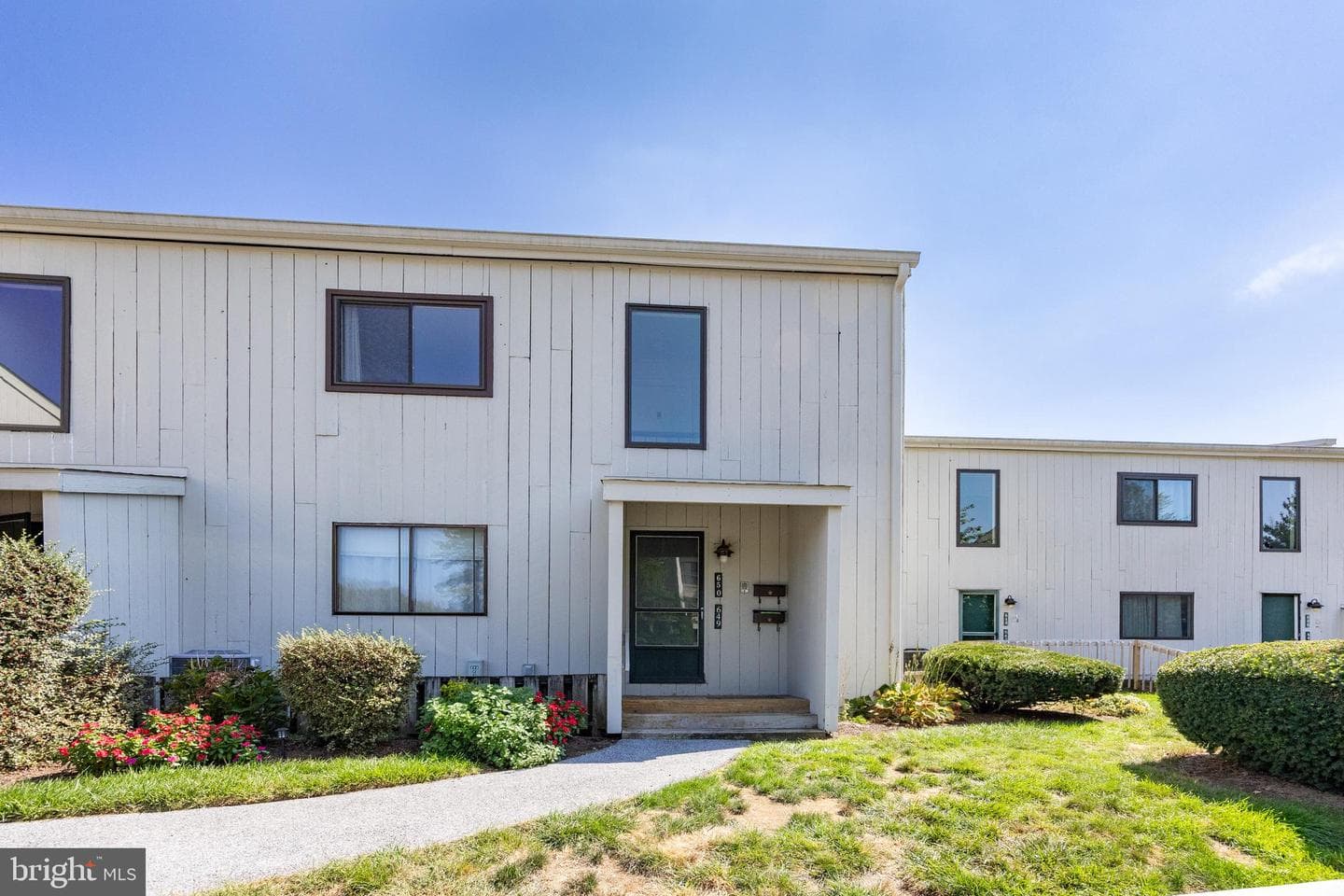 650 Summit House #650