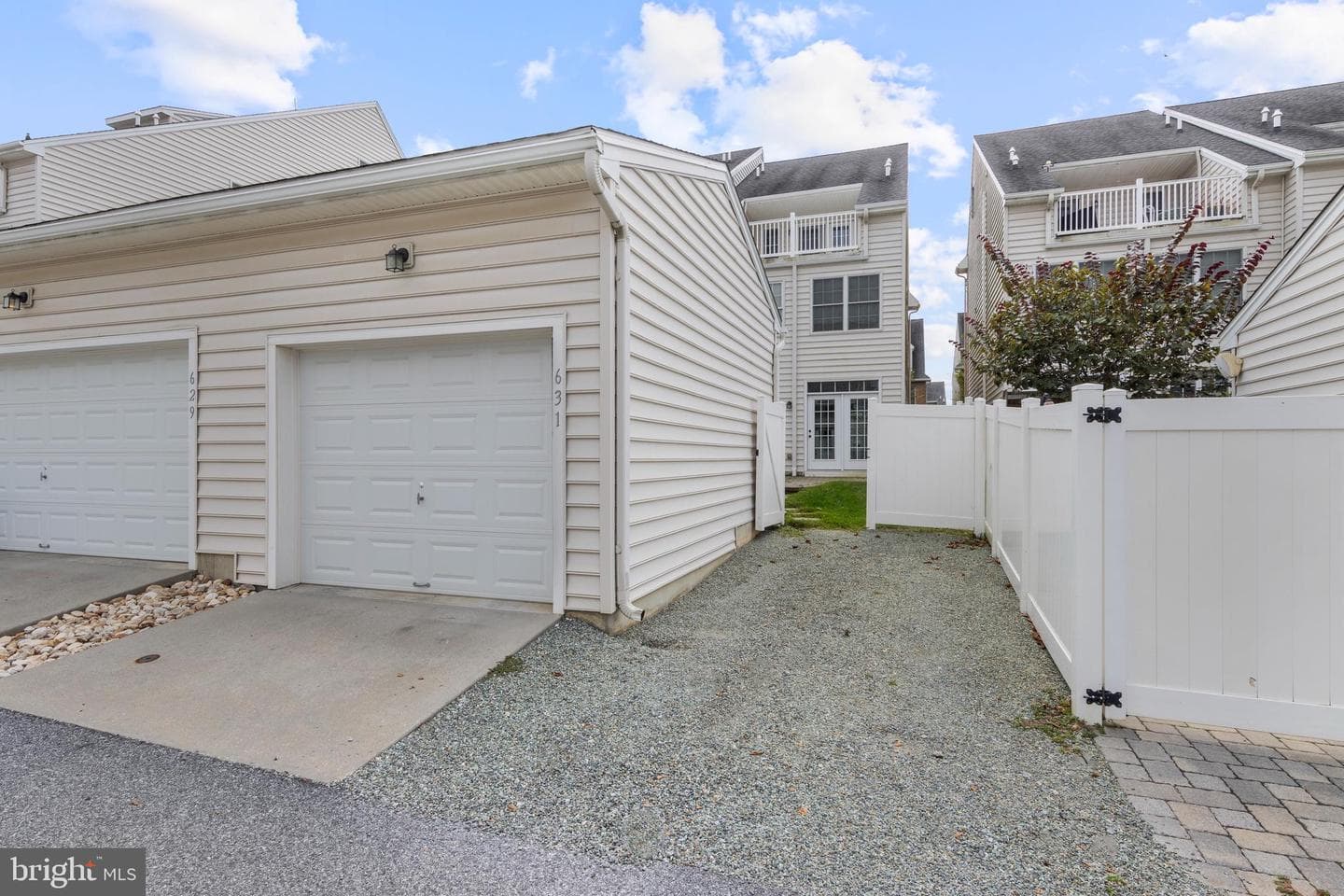 631 W Magnolia Court photo 47