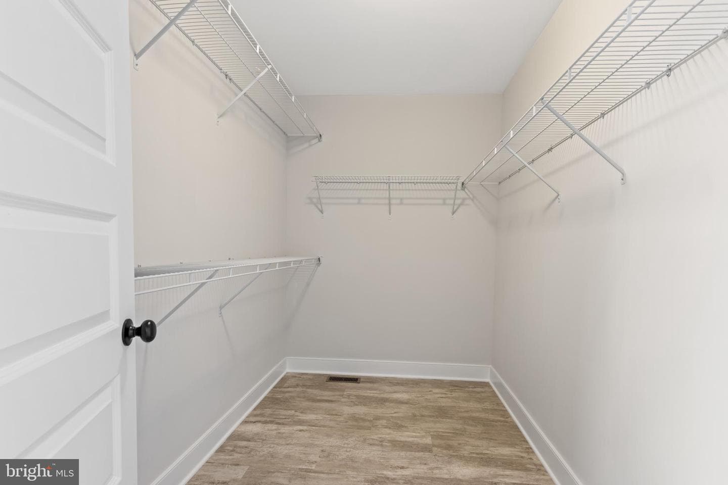 11010710 Radcliffe Court photo 25