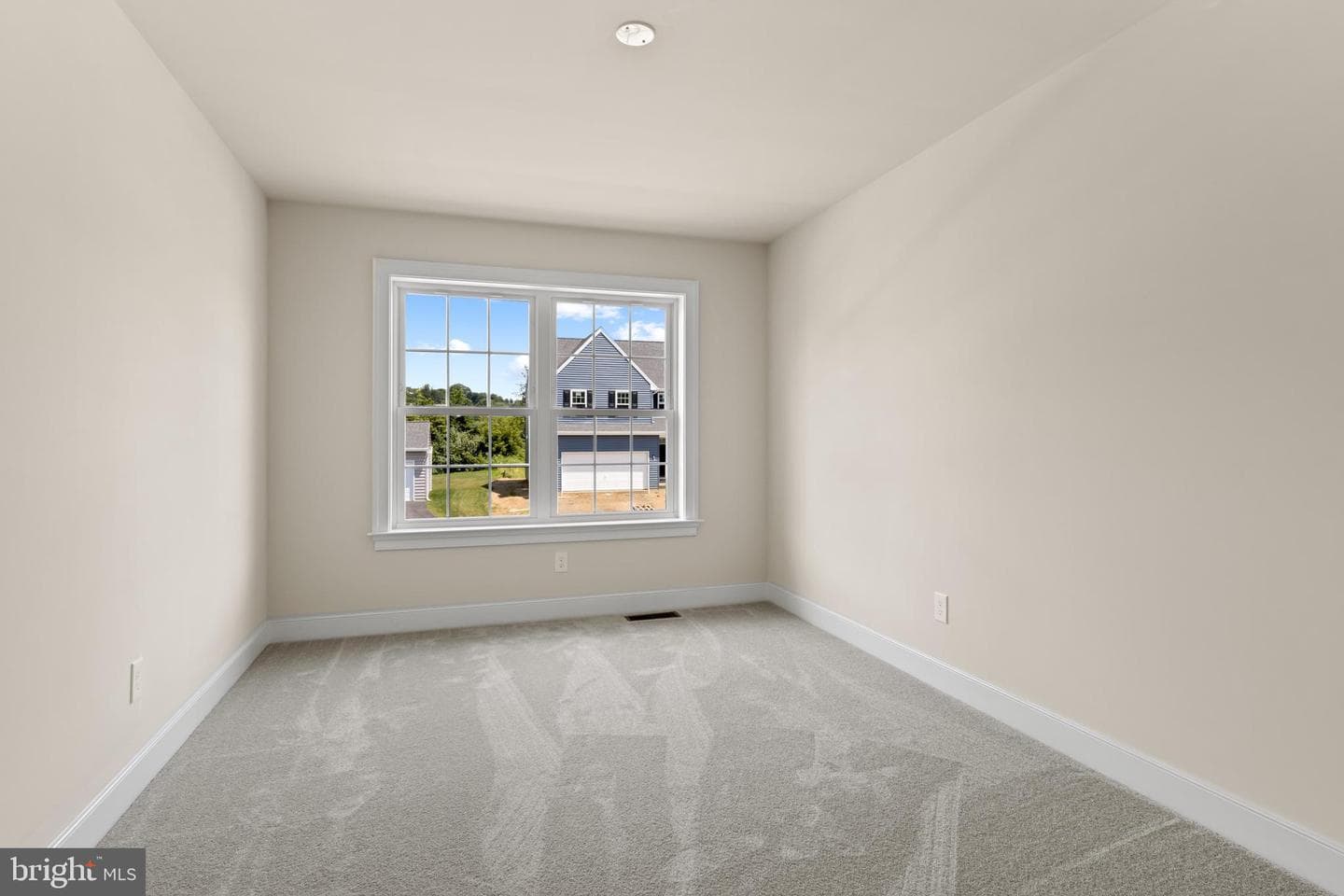 1100210 Trinity Drive photo 26
