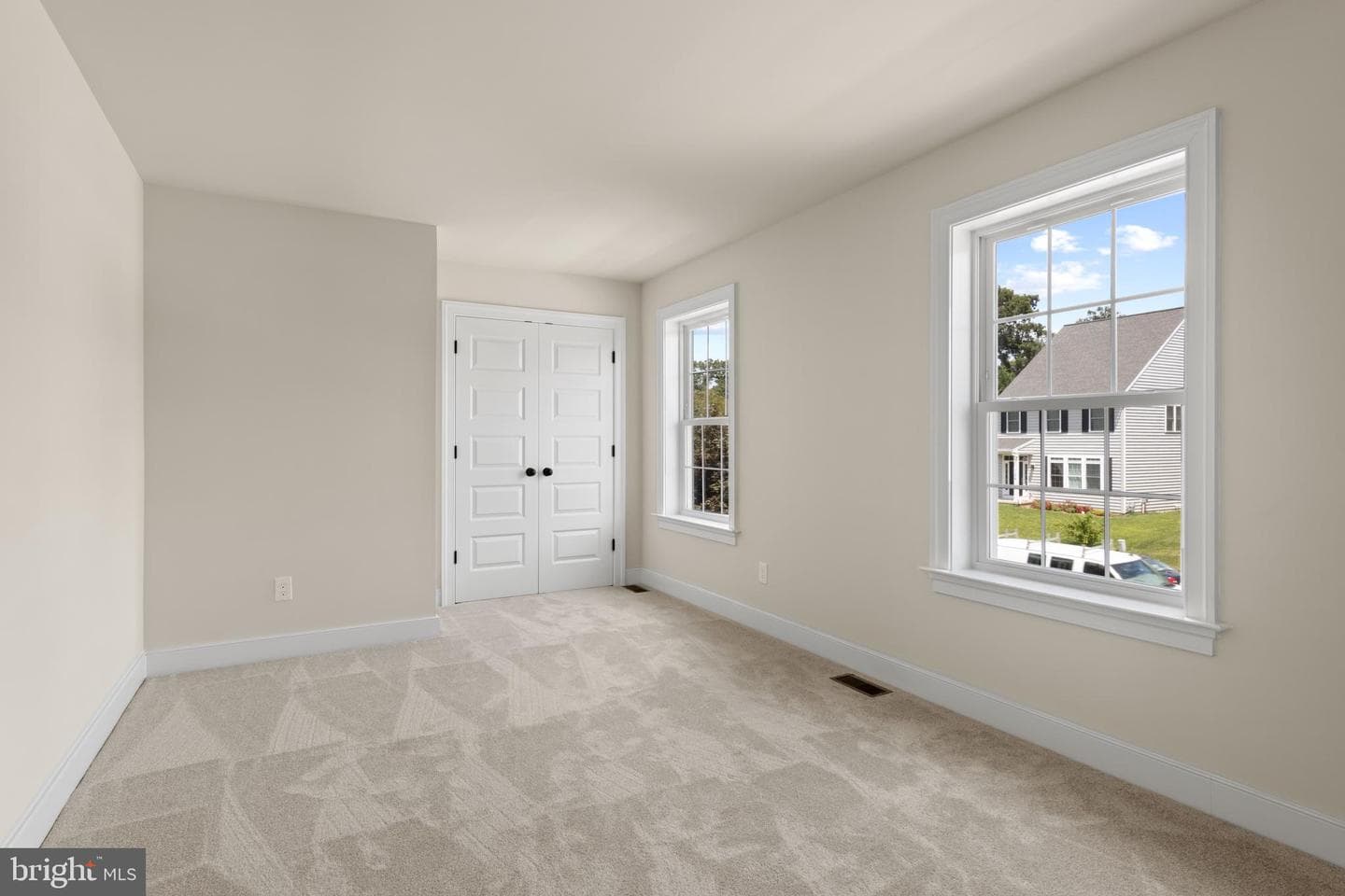 1100210 Trinity Drive photo 27