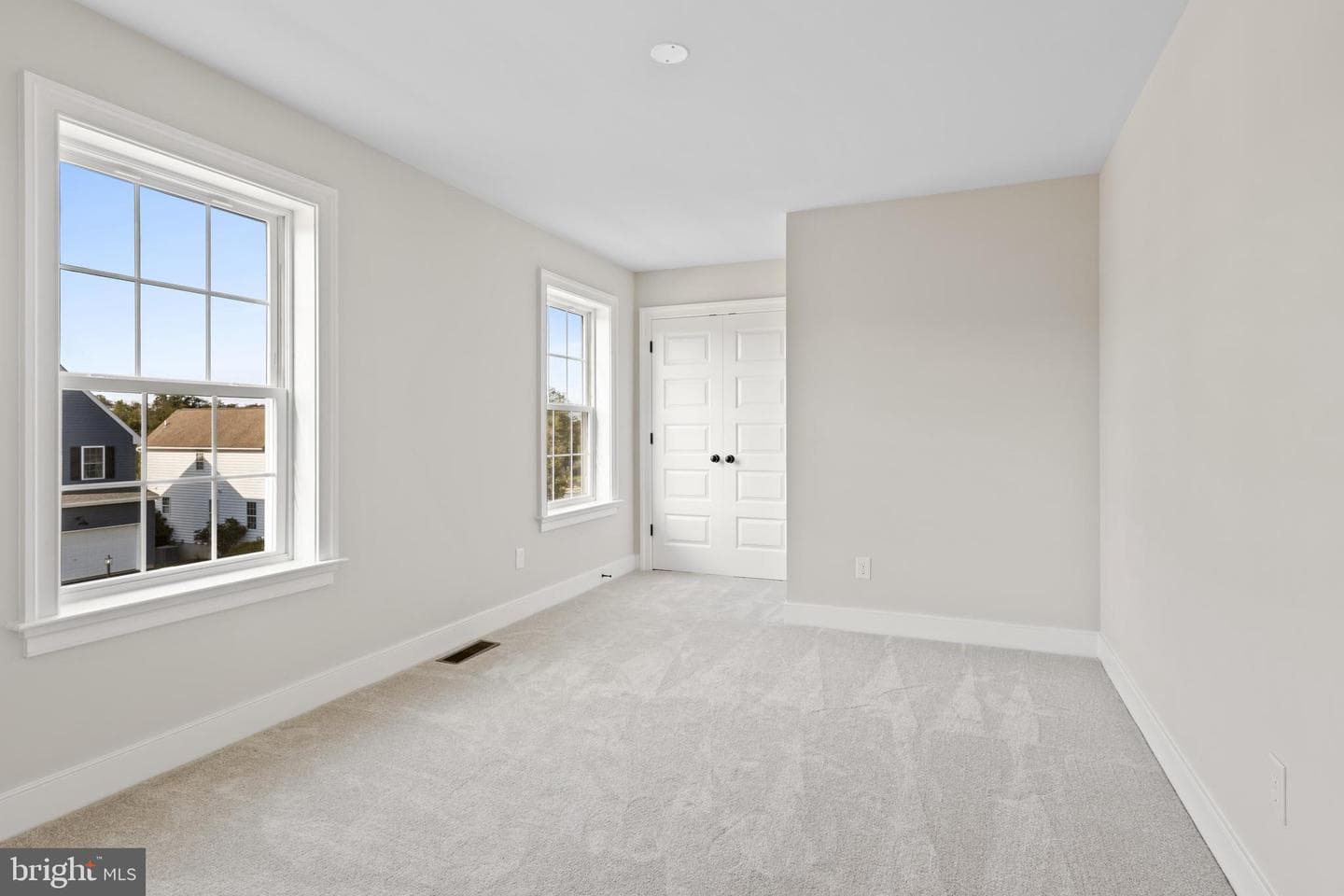 11011010 Trinity Drive photo 32
