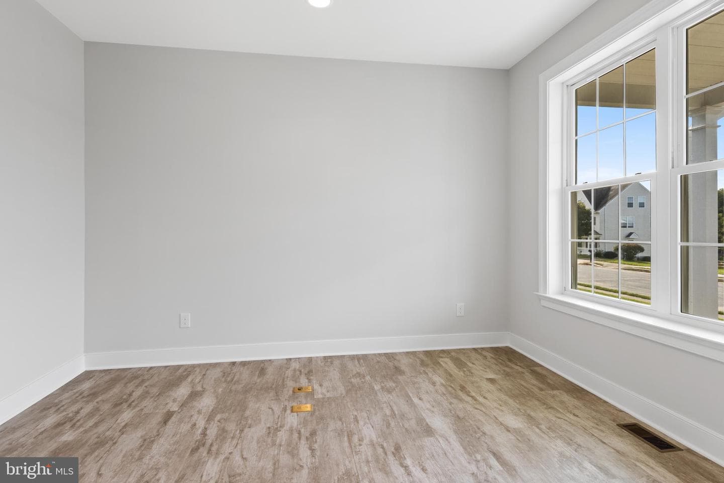 11011010 Trinity Drive photo 9
