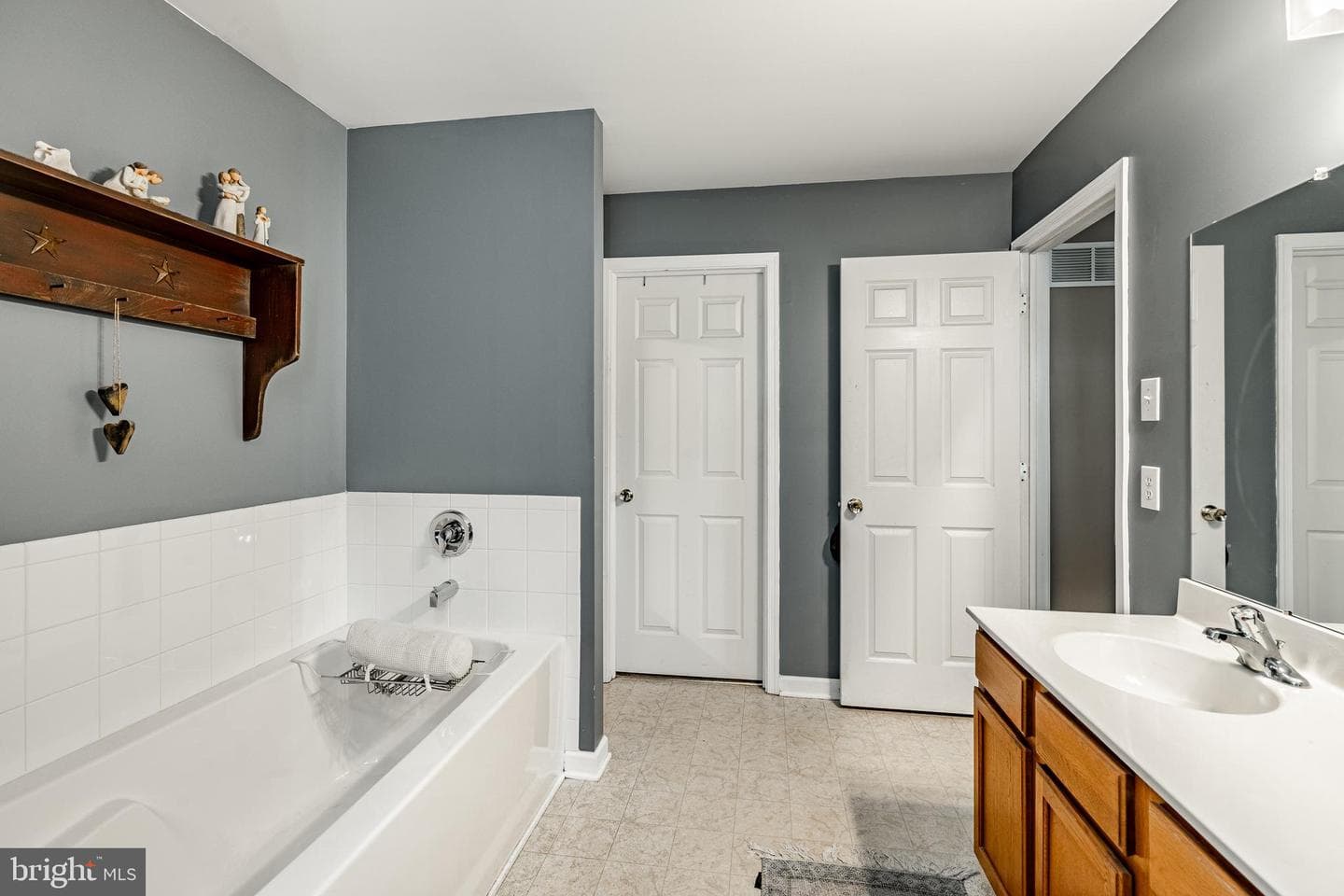 410 7th Avenue photo 23