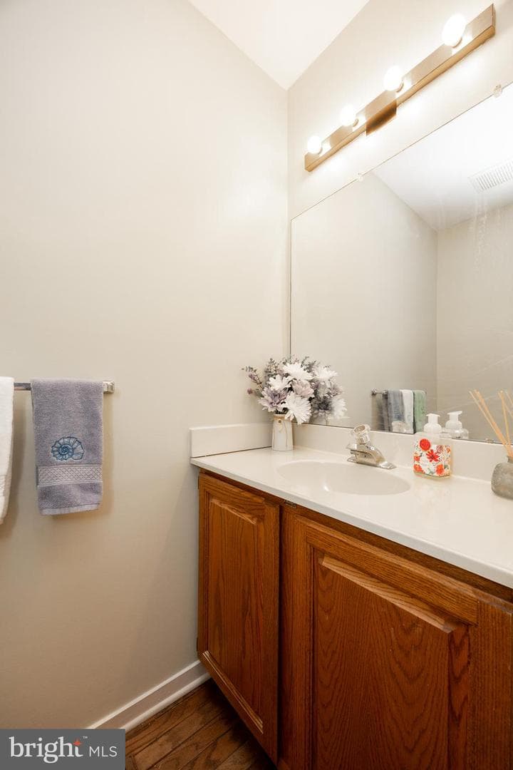 605 Durham Court #605 photo 12