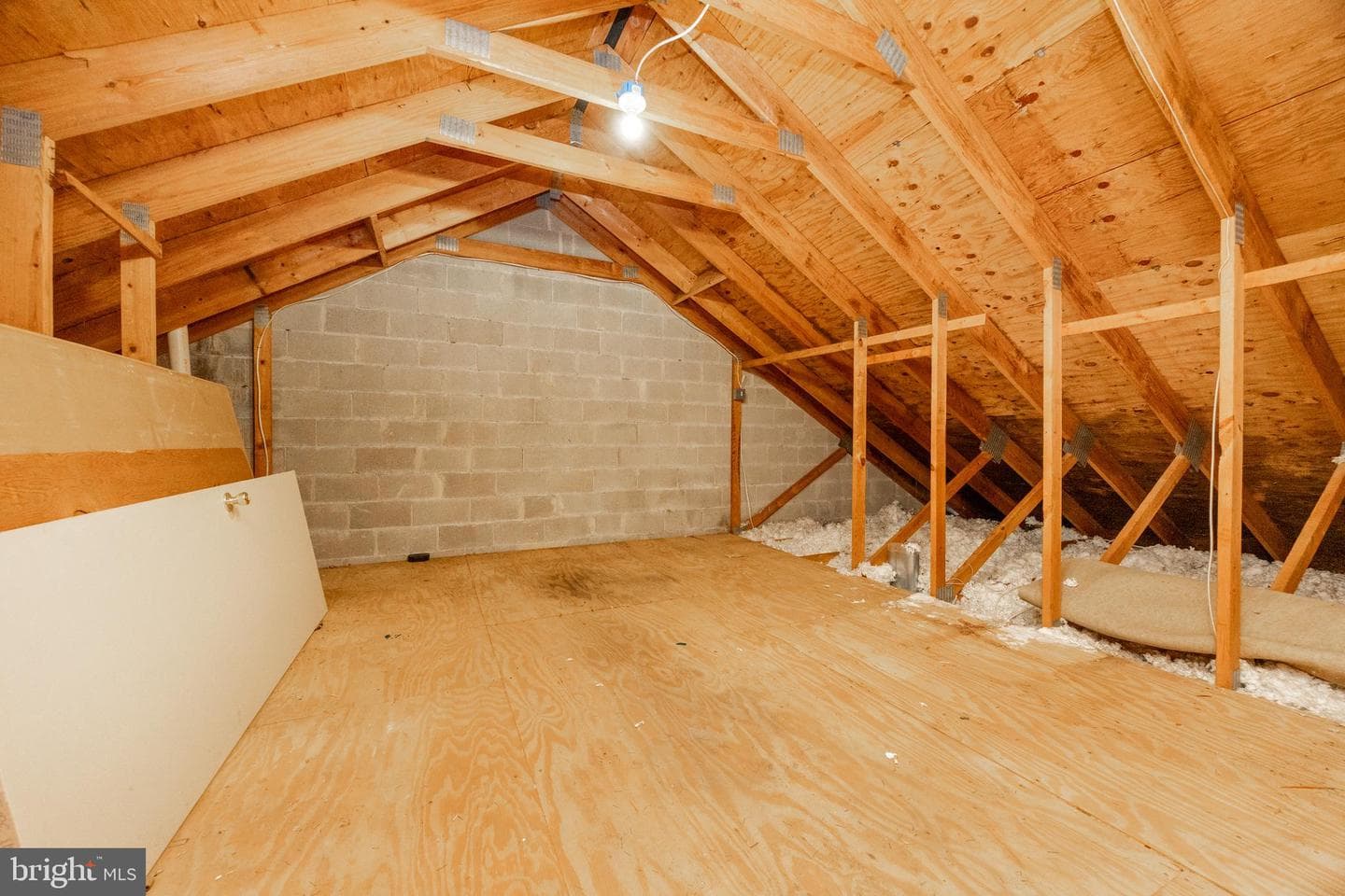 605 Durham Court #605 photo 23