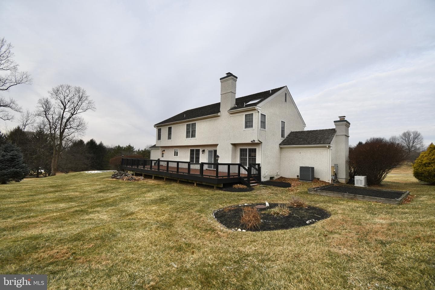 116 Three Ponds Lane photo 4