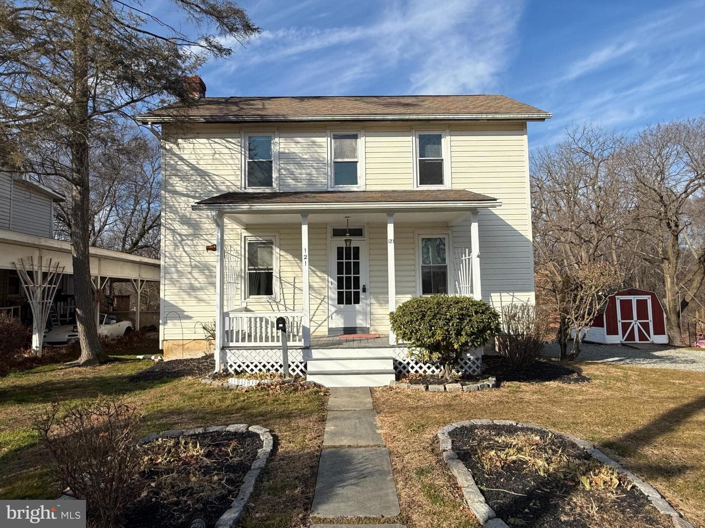 121 E Harmony Road