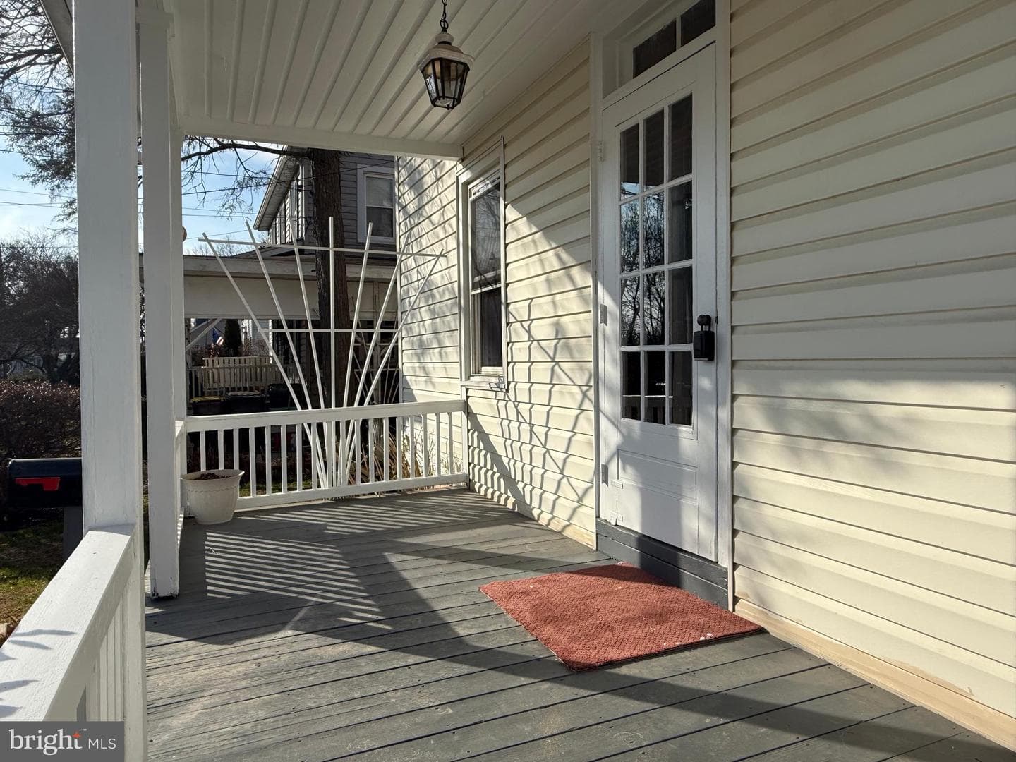 121 E Harmony Road photo 3