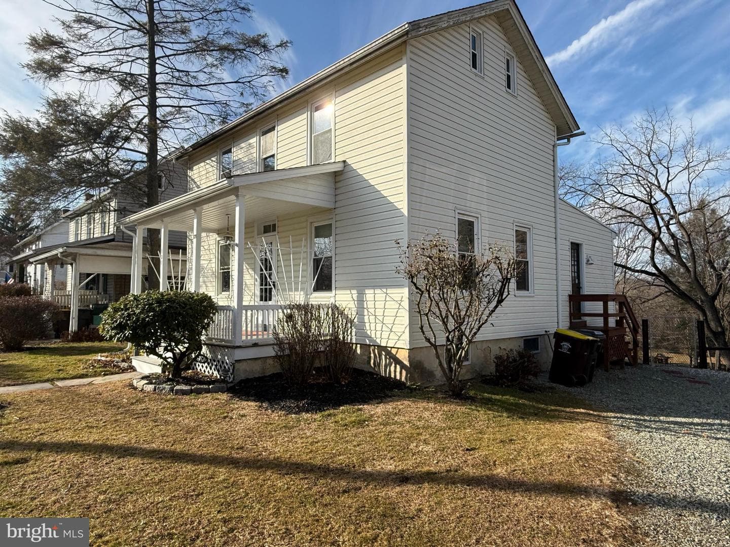 121 E Harmony Road photo 5