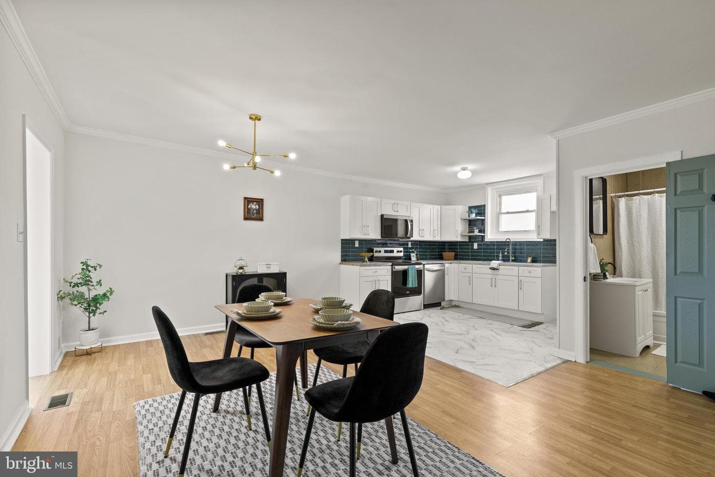 106 1st Avenue photo 3