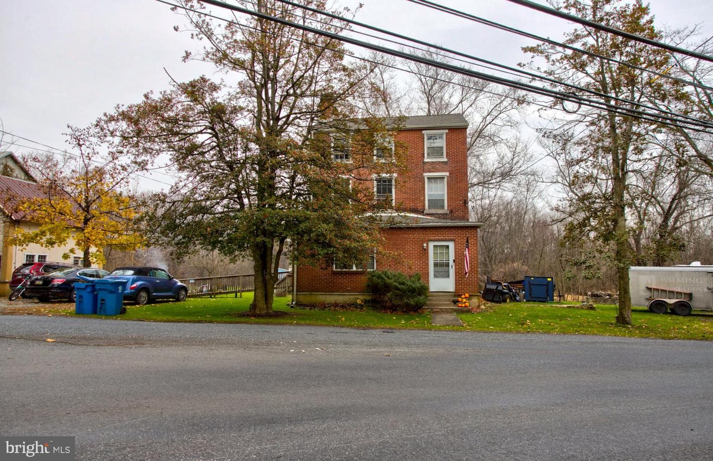 580 Elkdale Road, Lincoln University