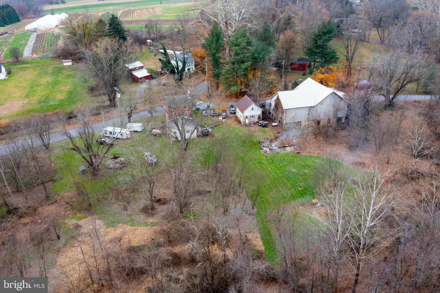 580 Elkdale Road photo 38