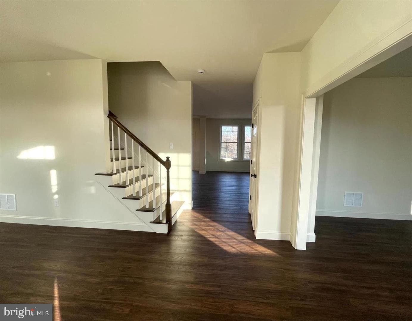 373 Wickmere Street #b - Cortland photo 11