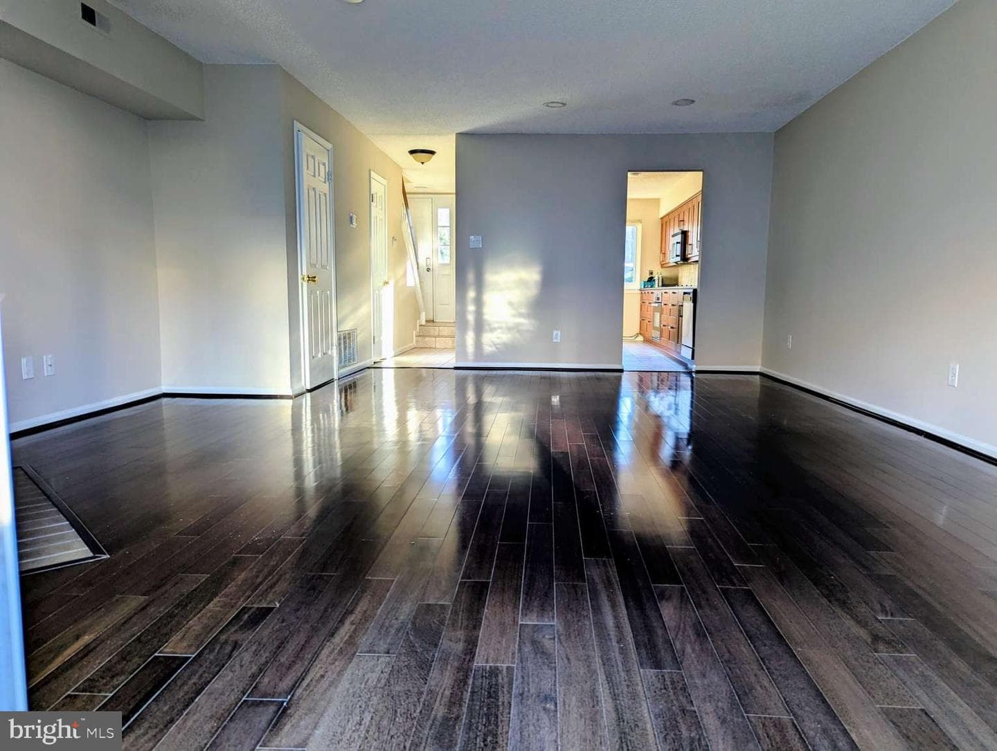 305 Paddock Drive photo 6