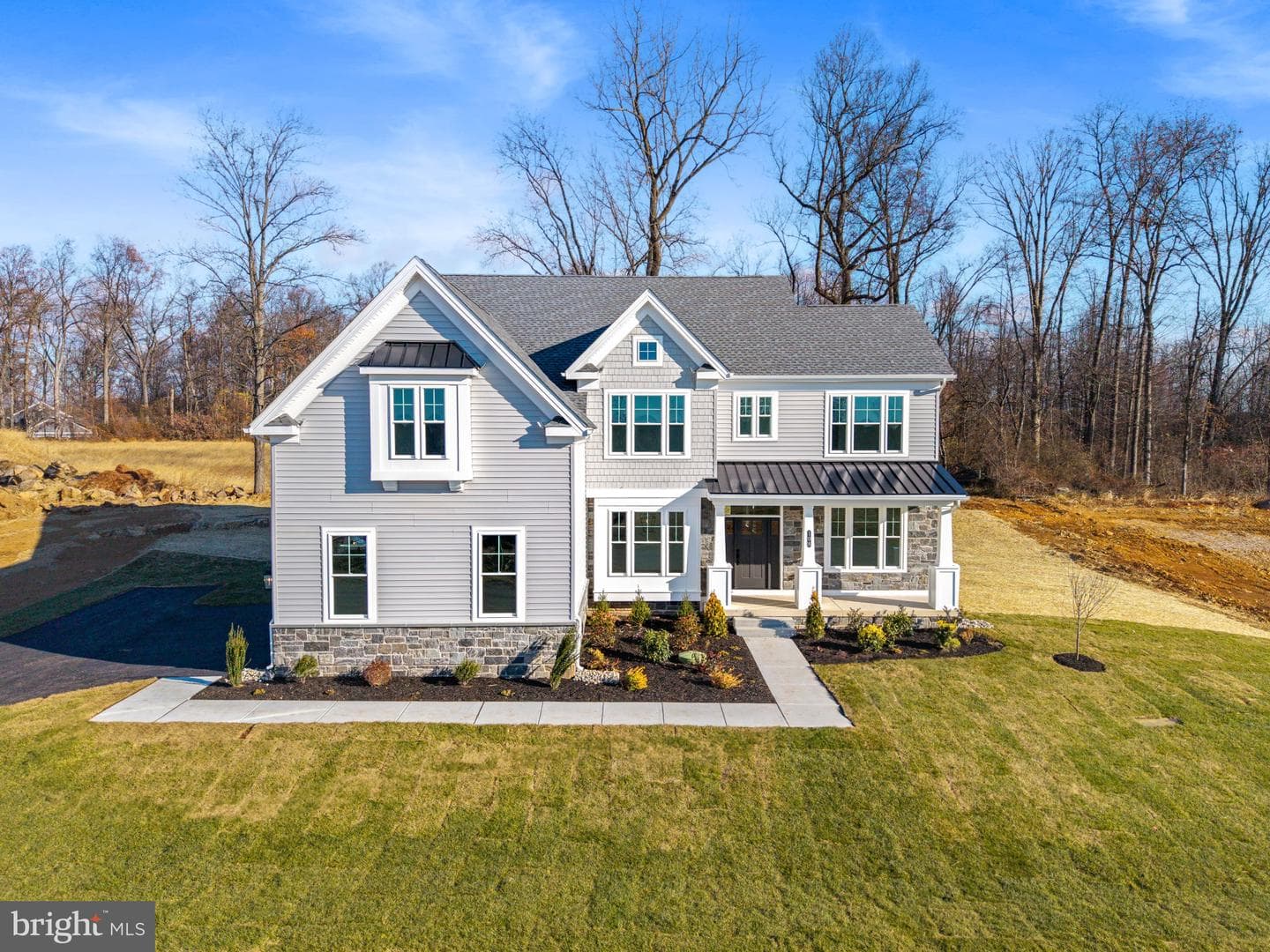 108 Lexington Manor #lot 3 photo 2