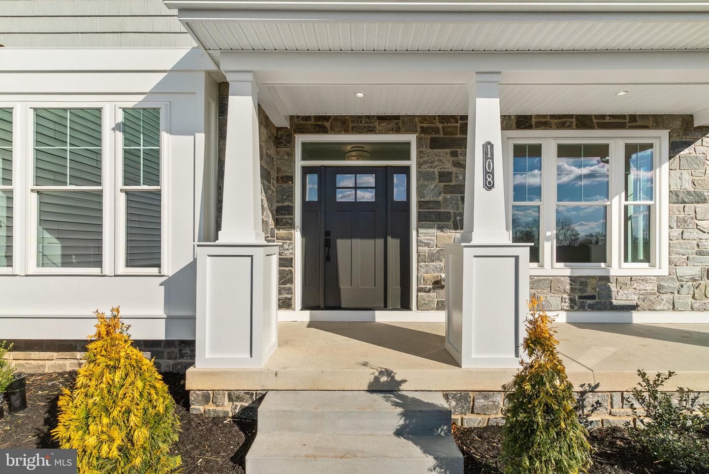 108 Lexington Manor #lot 3 photo 5