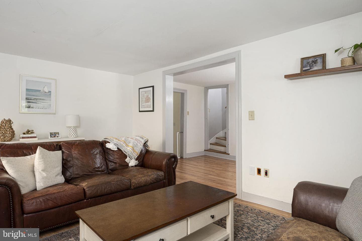 650 Fairview Road photo 6