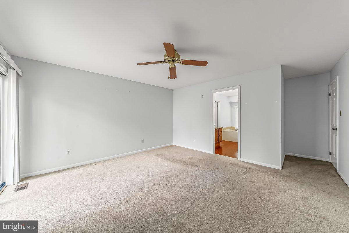 1112 Mews Lane photo 26