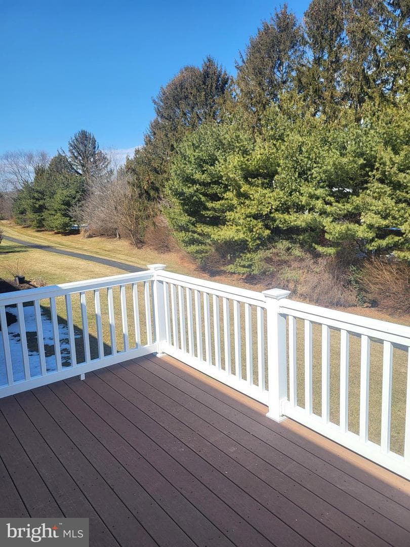 121 Augusta Drive photo 67