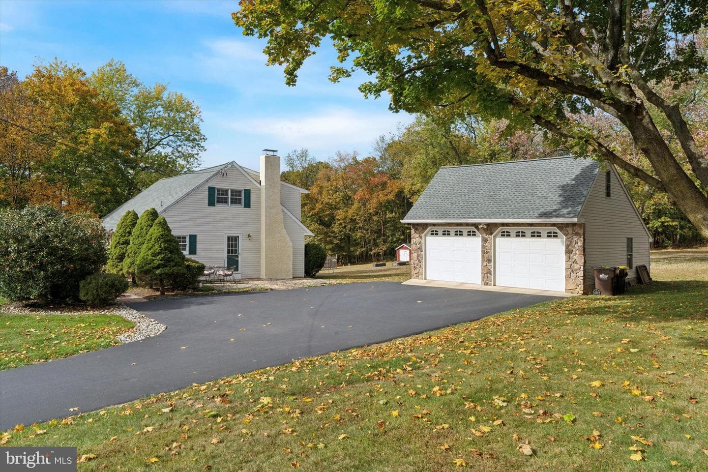 785 Mount Pleasant Road photo 37