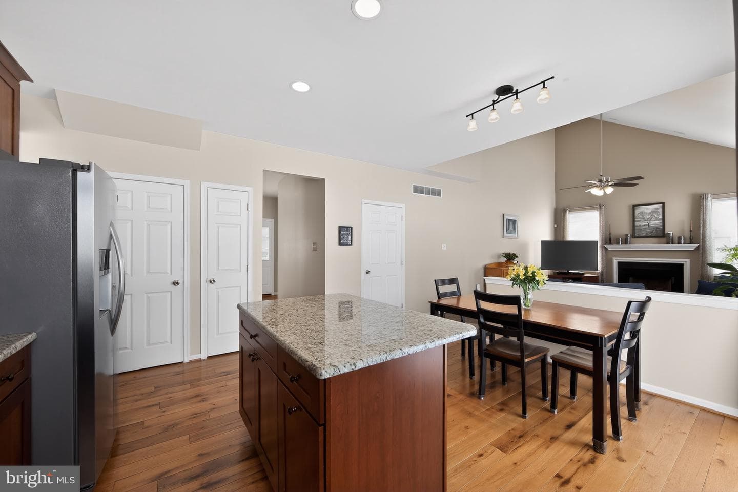 215 Providence Hill Road photo 7