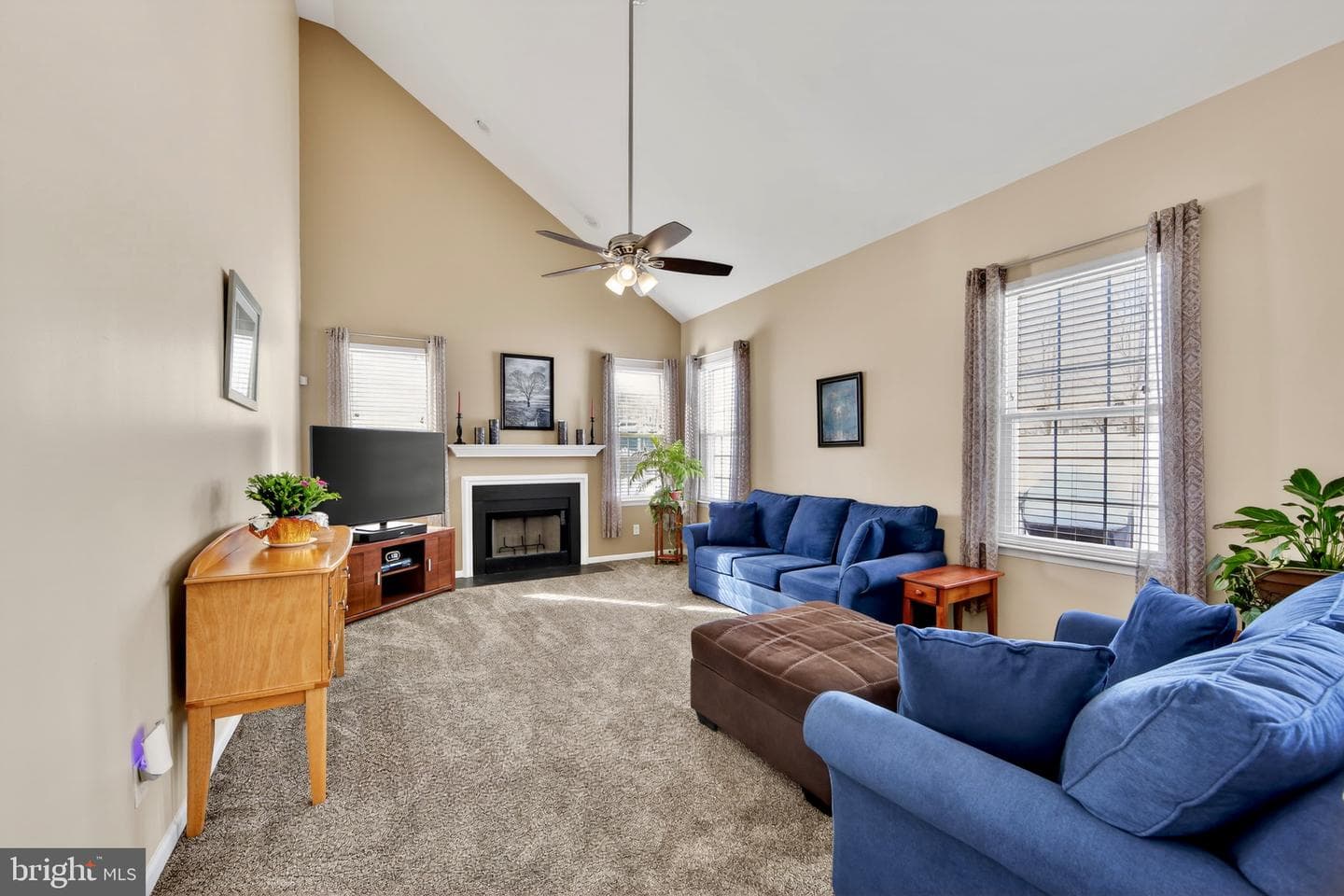 215 Providence Hill Road photo 8