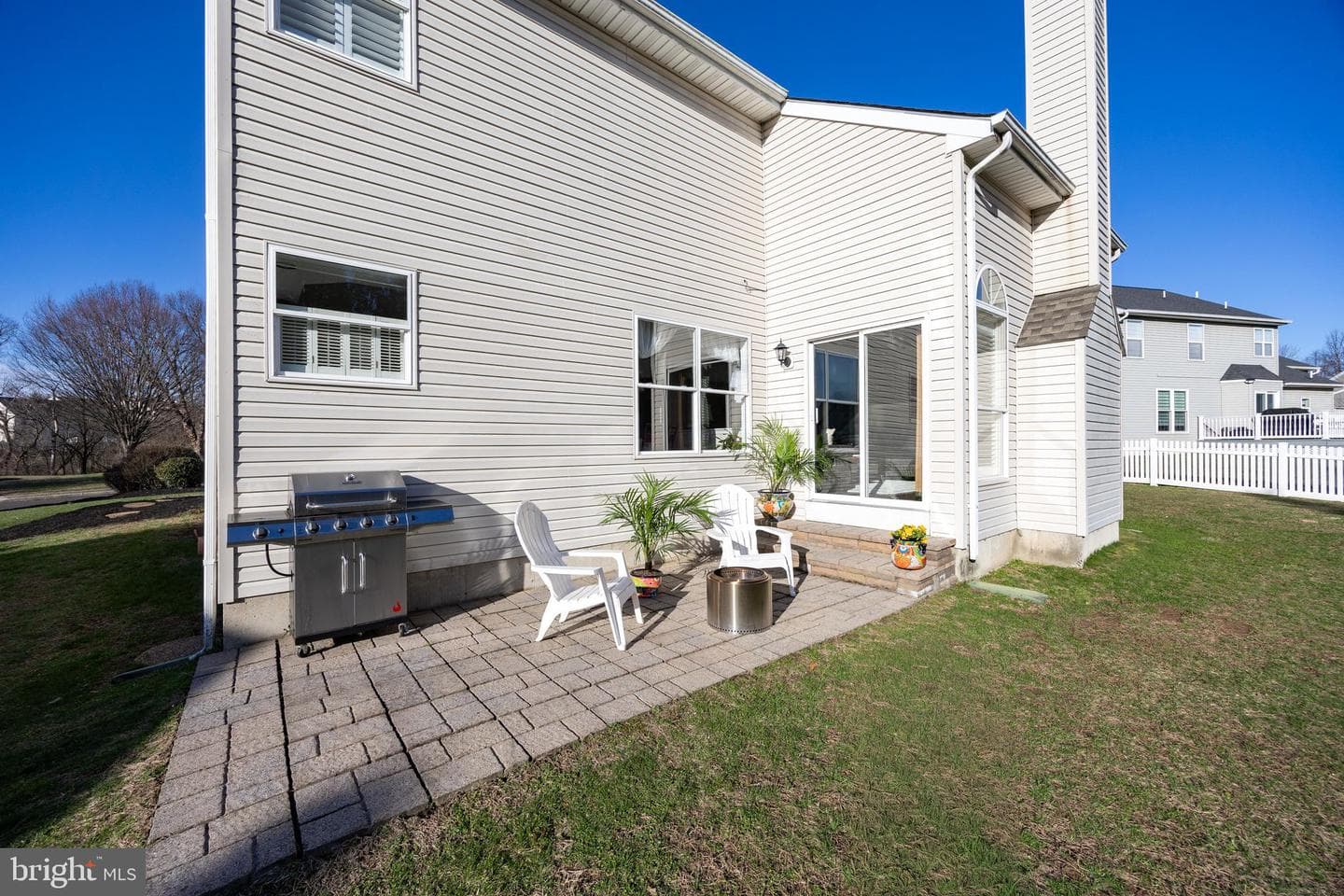 891 Winding River Lane photo 5