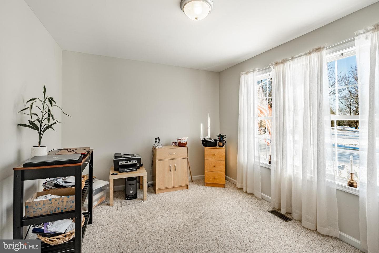 10 Walden Way photo 12
