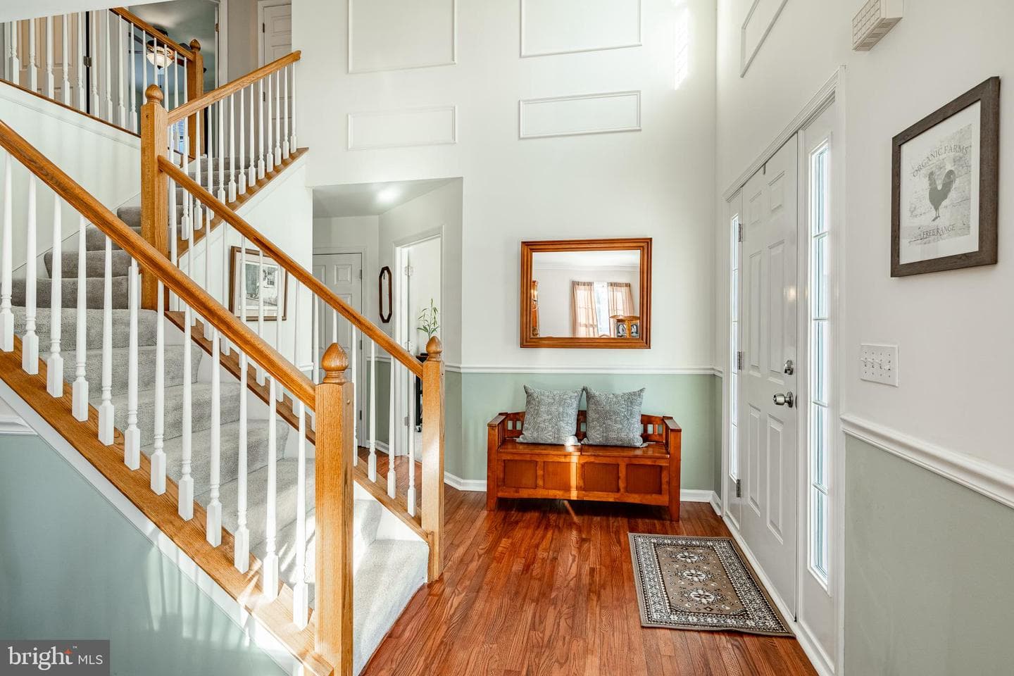 10 Walden Way photo 3