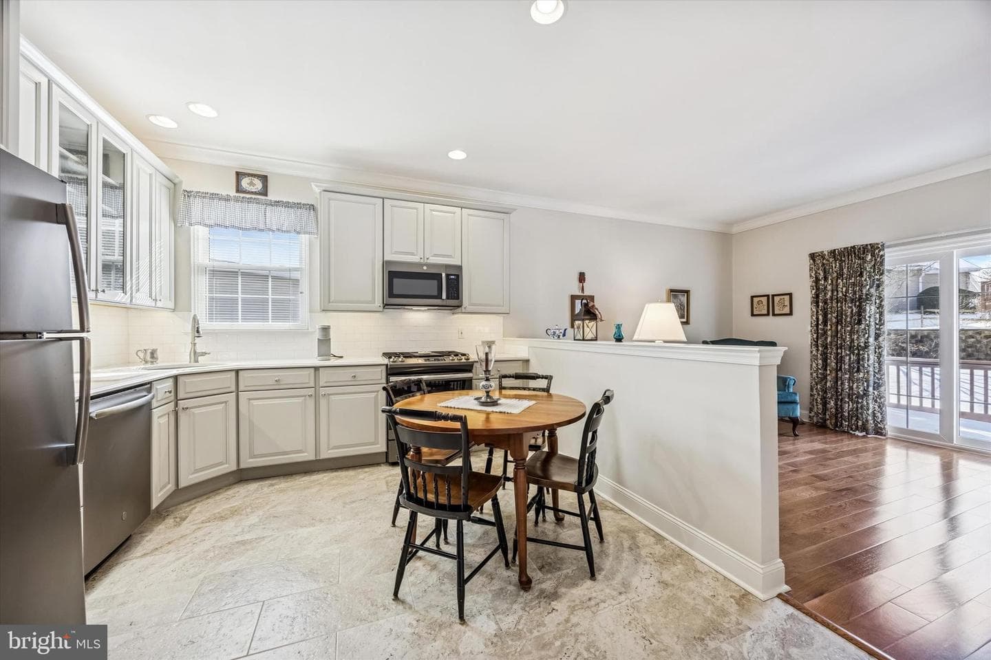 1454 Quaker Ridge #1454 photo 9