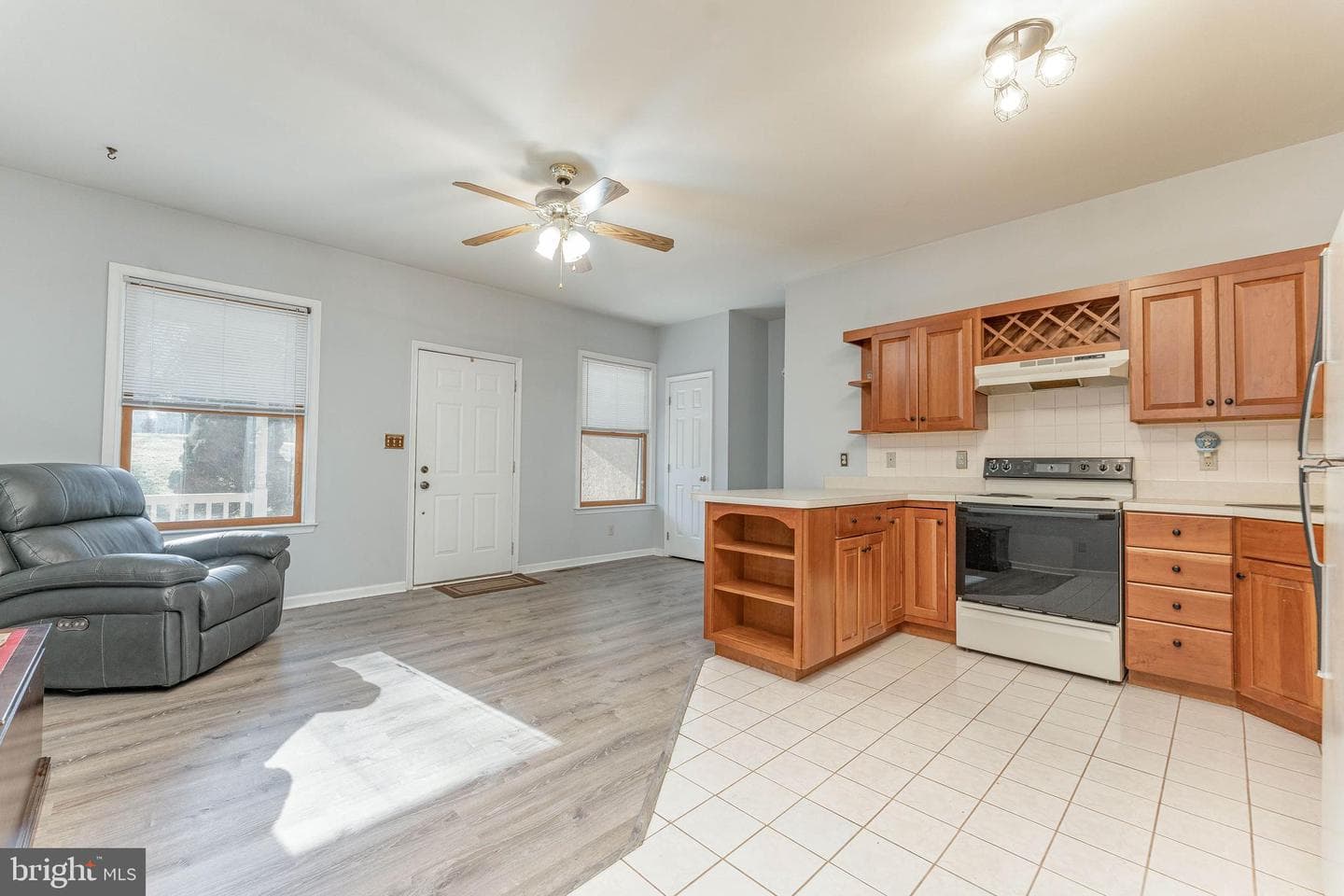 797 Tree Lane photo 90