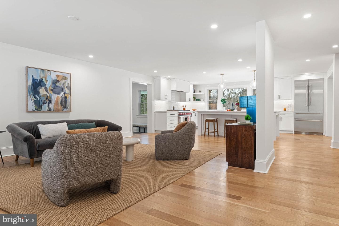 709 Newtown Road photo 4