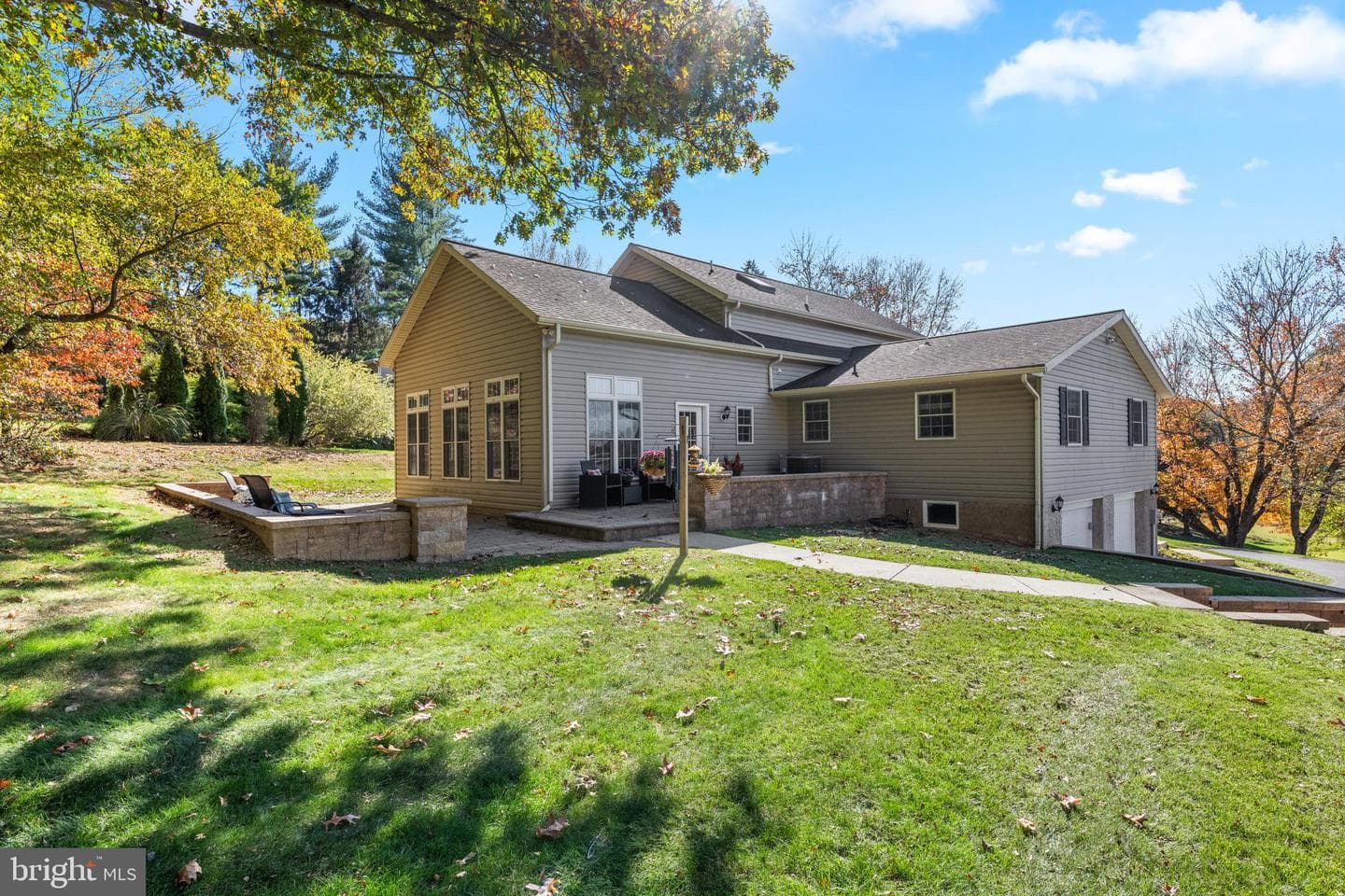 7 Richard Wilson Dr photo 42