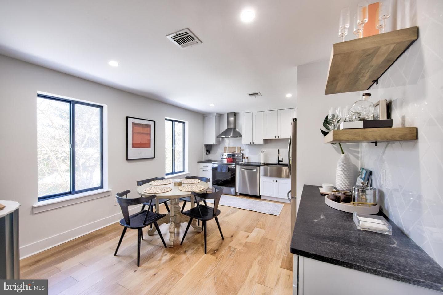 411 W Conestoga Road #22 photo 7