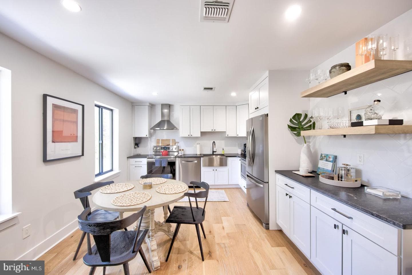 411 W Conestoga Road #22 photo 8