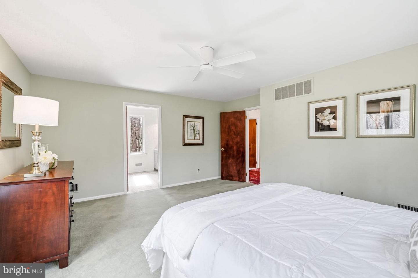 634 Twin Bridge Drive photo 22