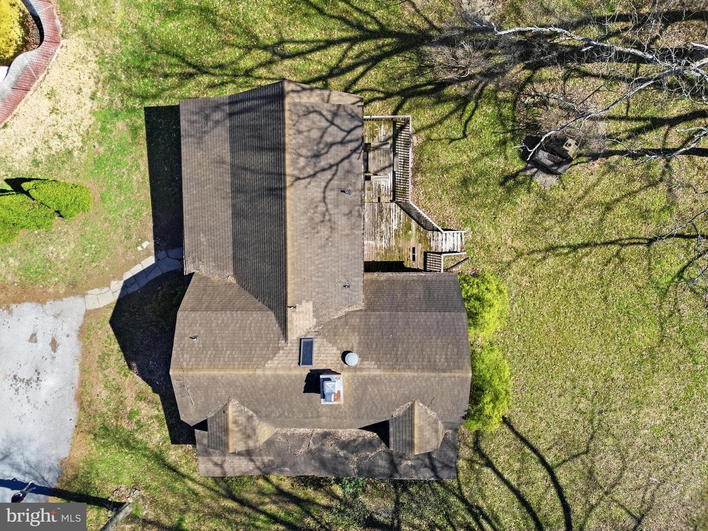 24 Grist Mill Lane photo 14