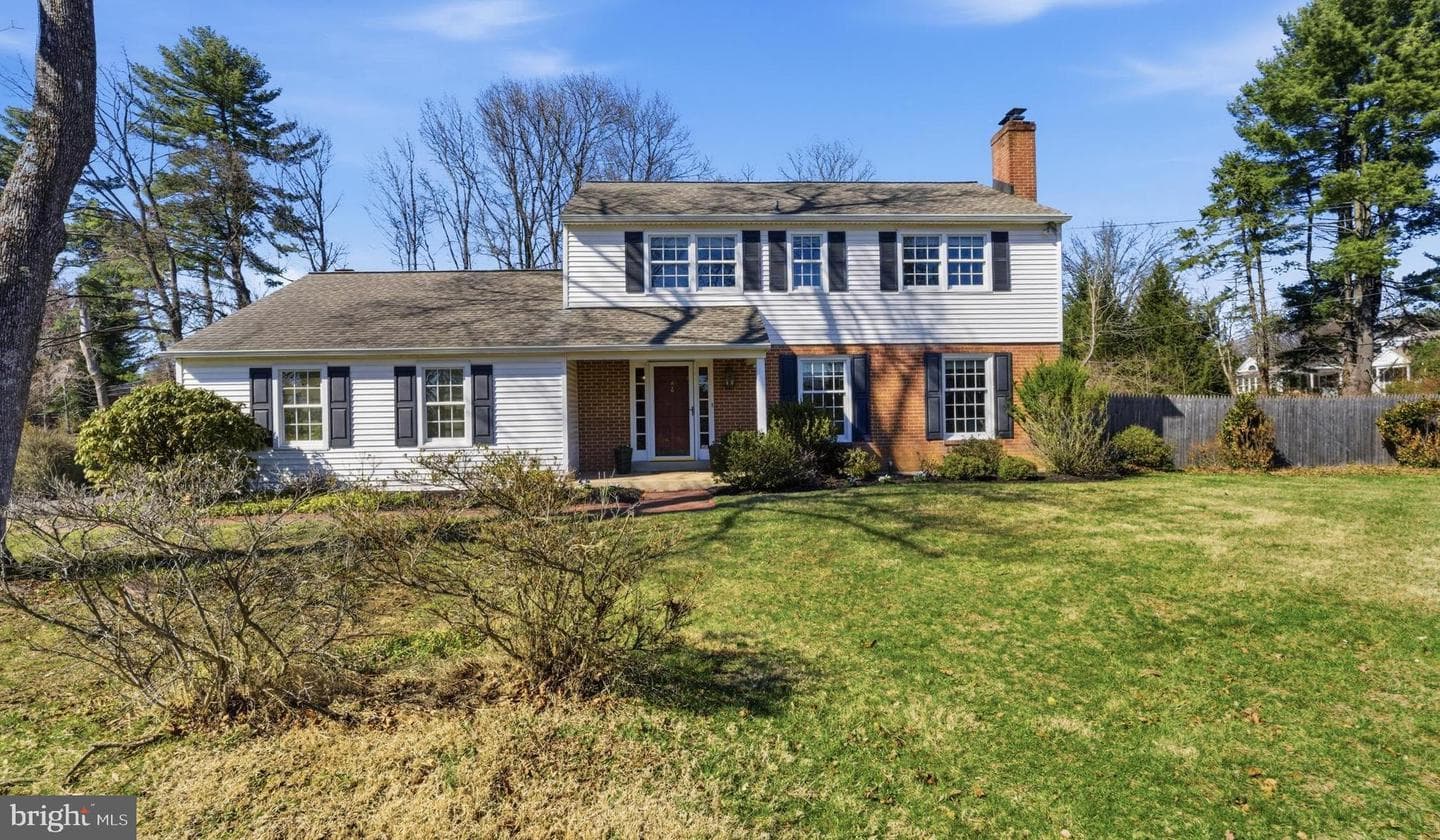 1329 Sugartown Road