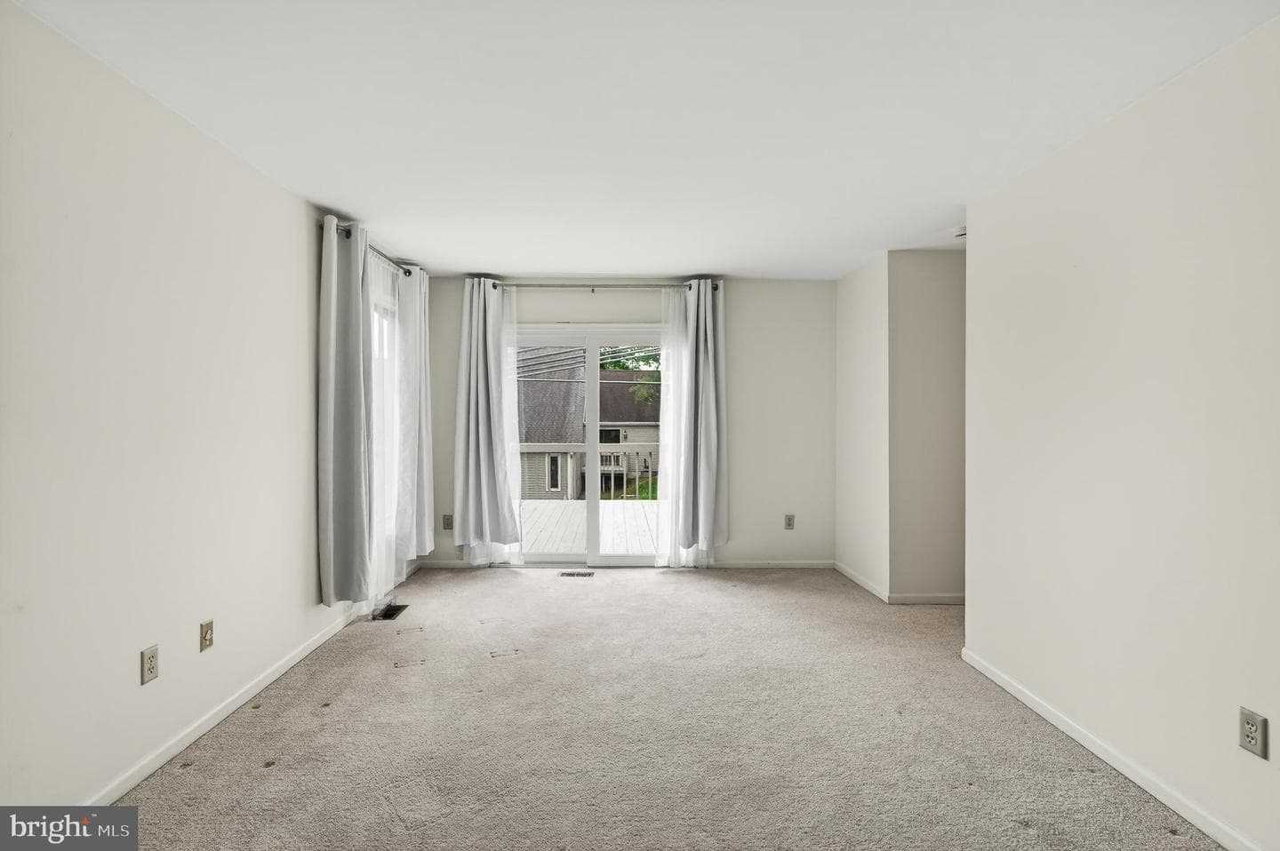 1110 Mews Lane photo 18