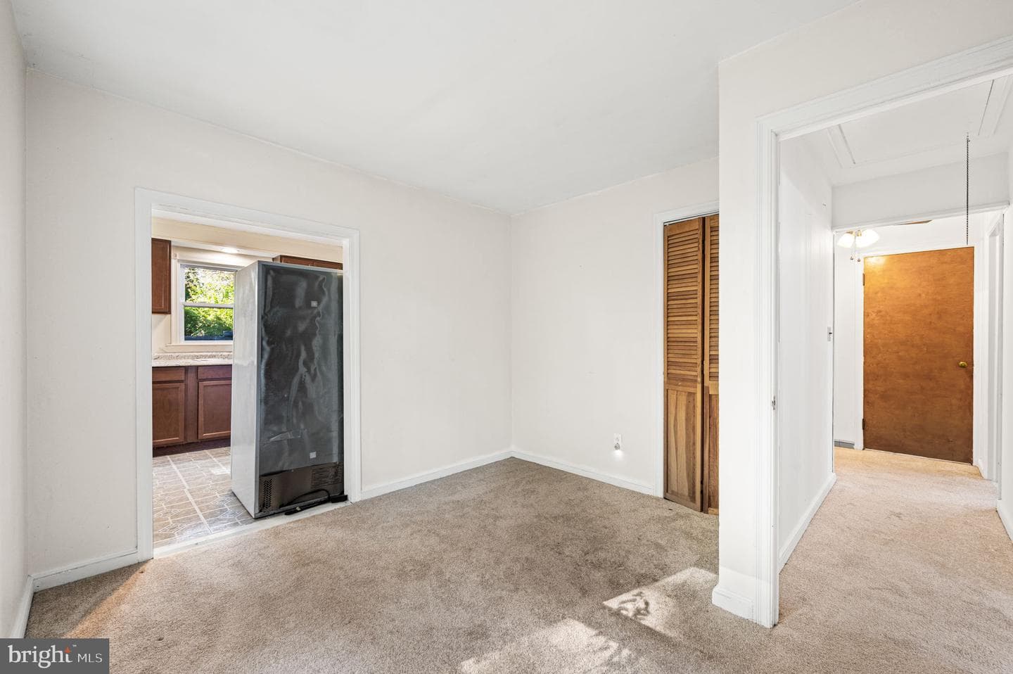 10 W Summit Avenue photo 35